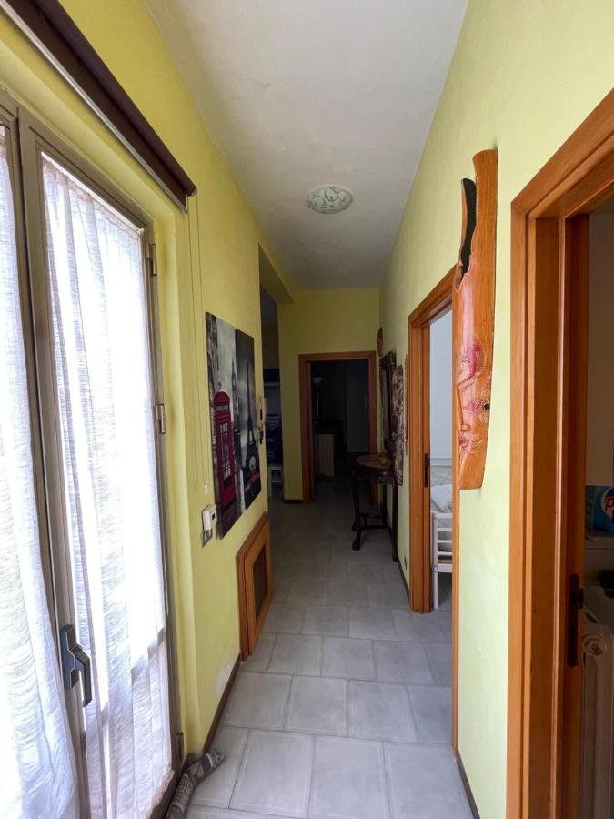 Alloggio Flaminia Con Parcheggio Di Proprieta! Bevagna Eksteriør billede